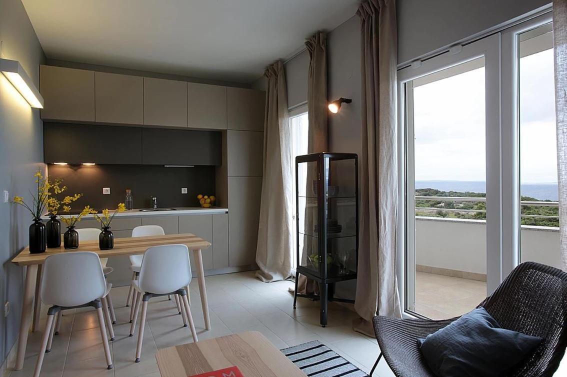 Sea Salt Apartment Novalja Ngoại thất bức ảnh