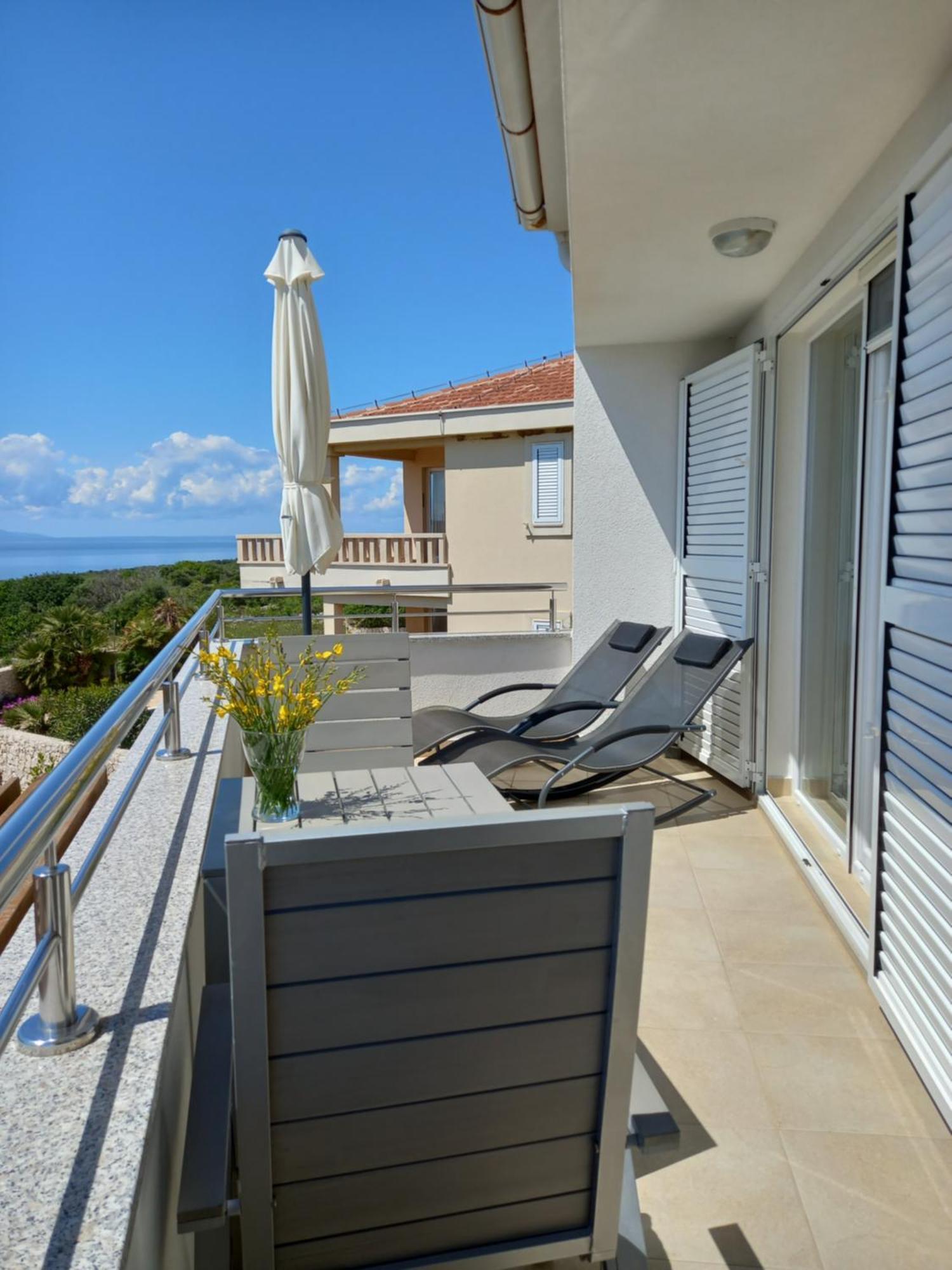 Sea Salt Apartment Novalja Ngoại thất bức ảnh